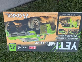 Axial score yeti trophy truck