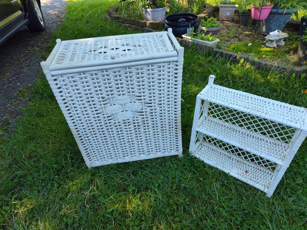  Light Weight Shelf,        Hamper Sold.. 