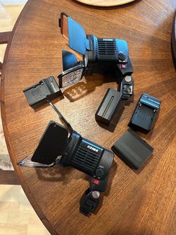 Comer video lights. set of 2
