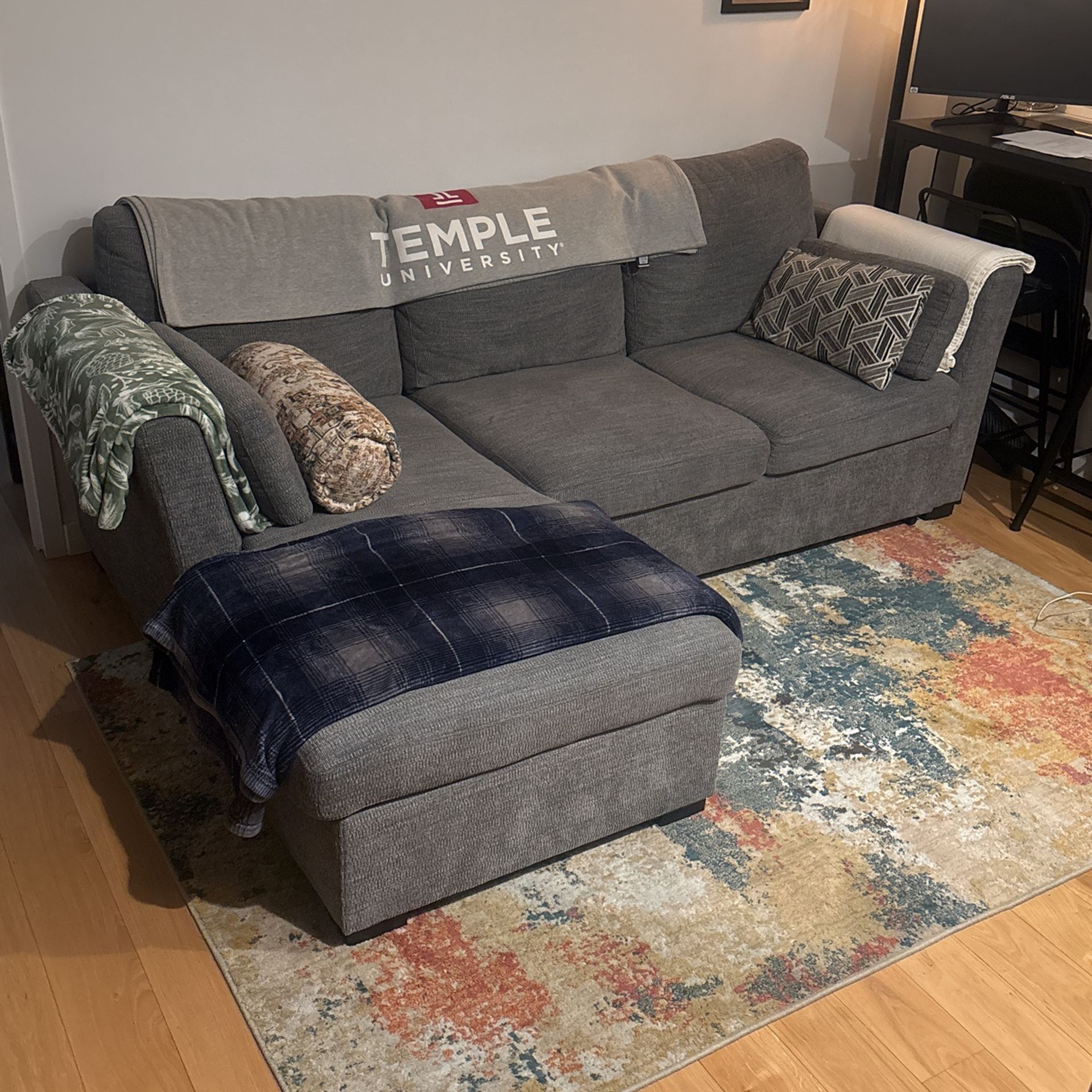 Sectional Sofa