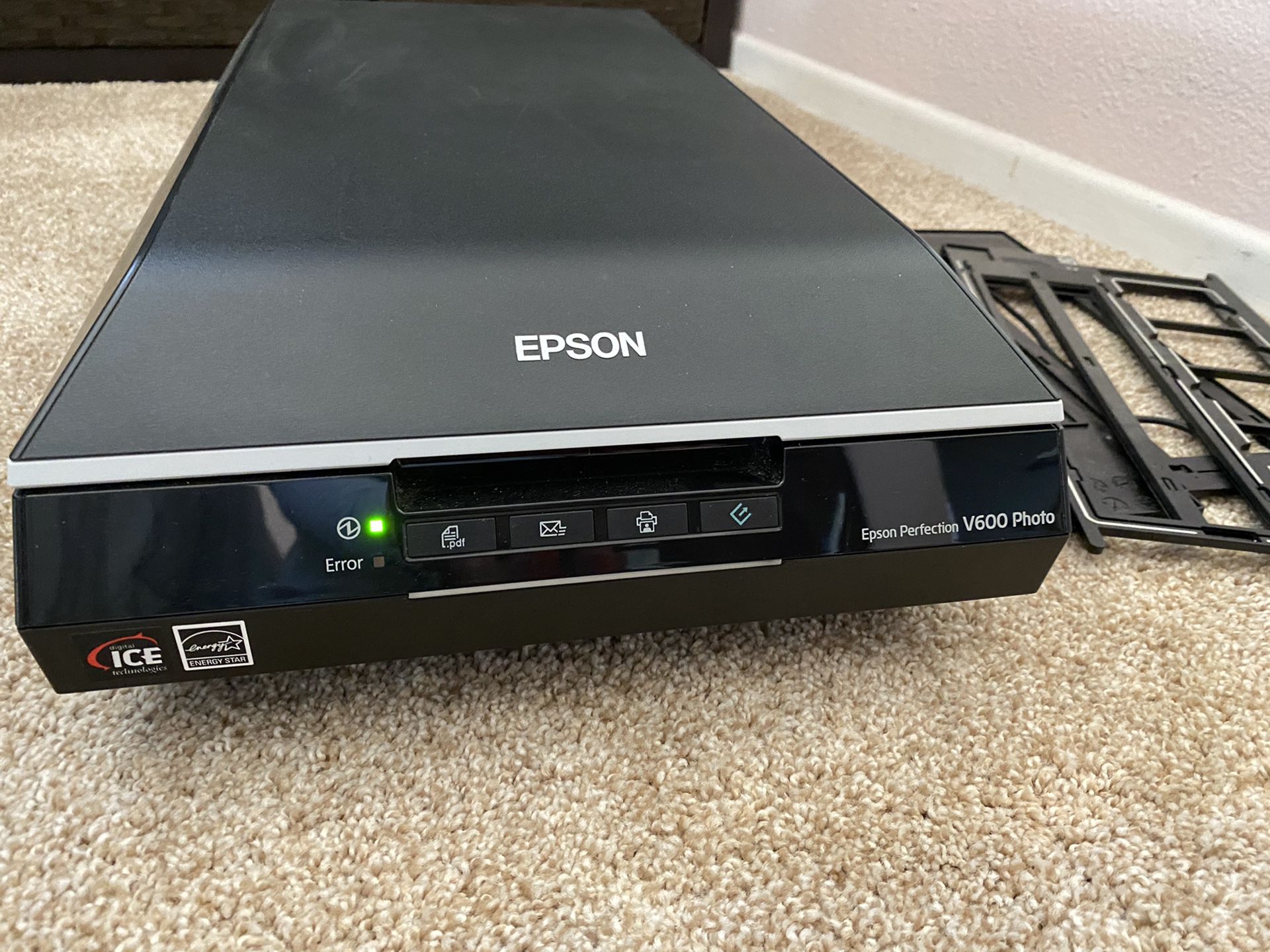 Epson V600 Photo and Document Scanner