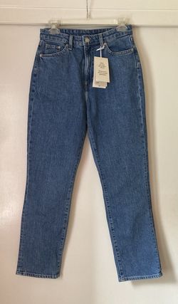 Women’s Mom Jeans Size 4