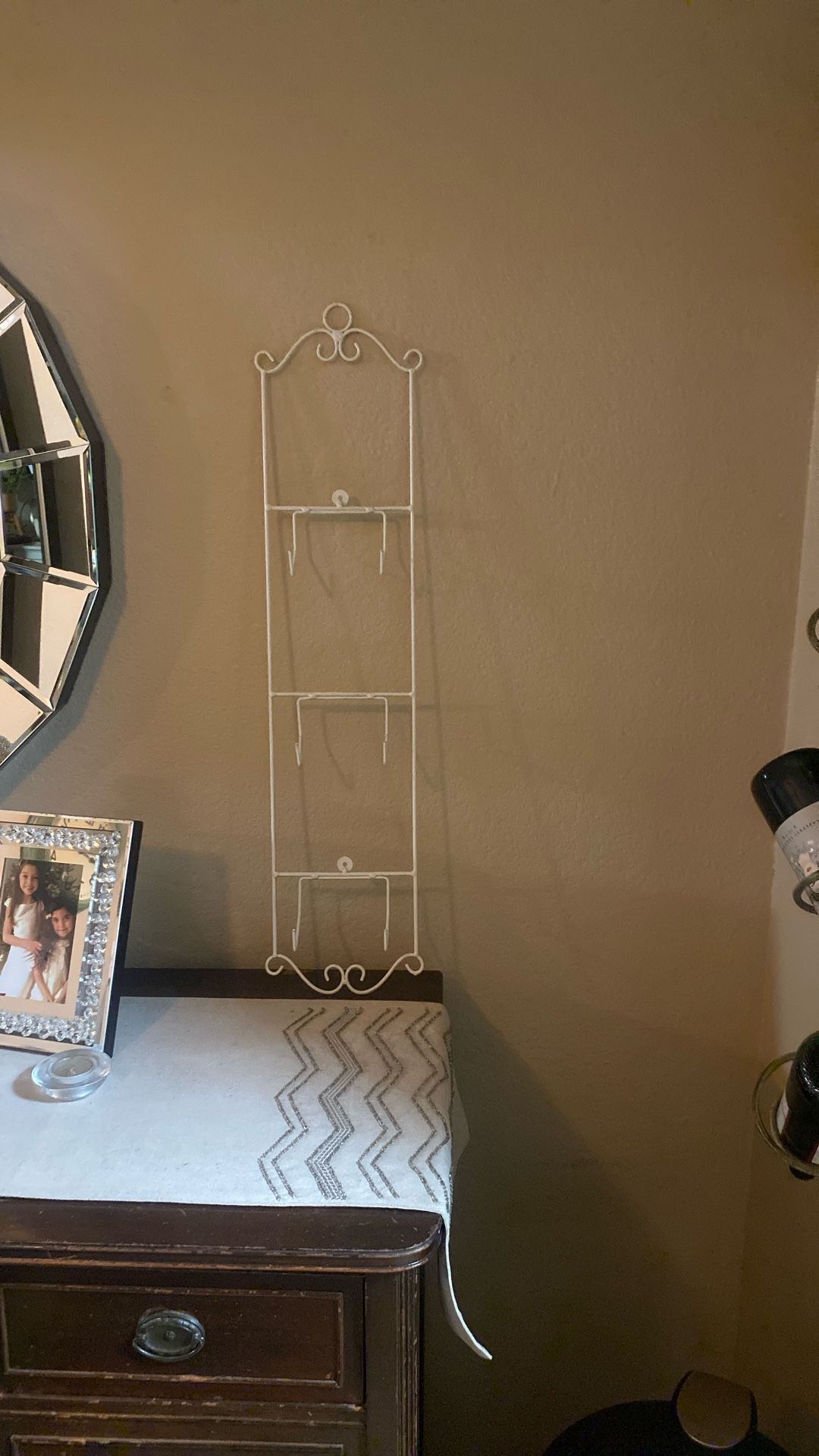 3 Plate Wall Rack