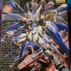 Master Grade 1/100 SEED Destiny Gundam Strike Freedom Model Kit