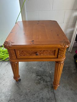 Wood End Table with Drawer