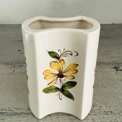 Vintage 1983 FTD Floral Pottery vase. Vase is a 4 Sided unique Concave Shape. 4 3/4” tall x 3 3/4” wide. Flowers are on each side 
