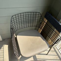 4 Heavy Duty Durable Metal-Framed Outdoor Patio Chair