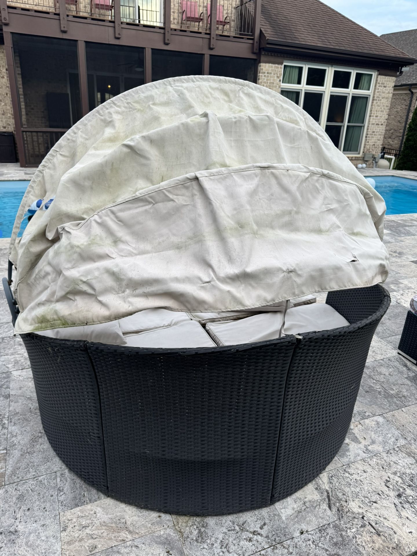 Pool Side Day Bed