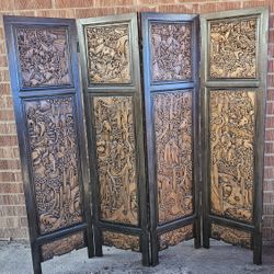 Vintage Hand Carved Chinese Screen