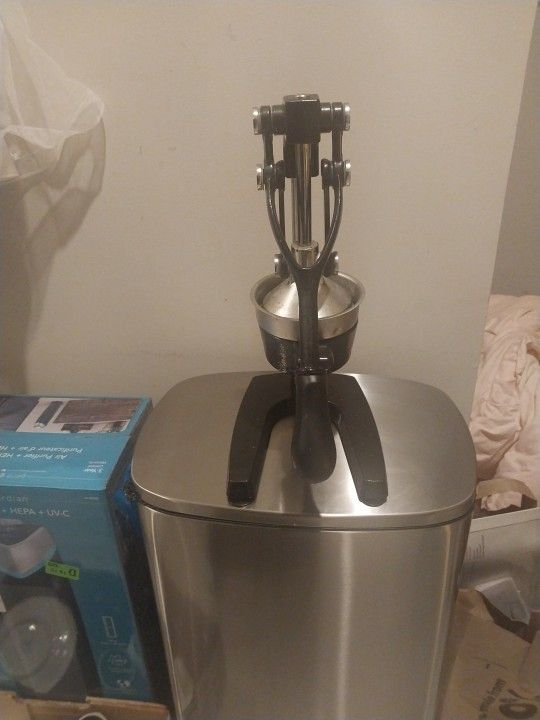 Juicer Citrus Press