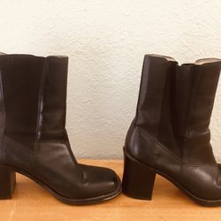 Women’s Black Ankle-High Boots (Mia) - Size 10