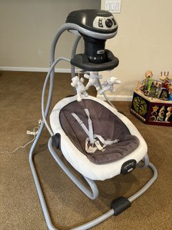 Graco Duetsoothe Swing and Rocker