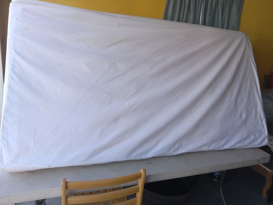XL Twin Mattress for Sale in Bakersfield, CA OfferUp
