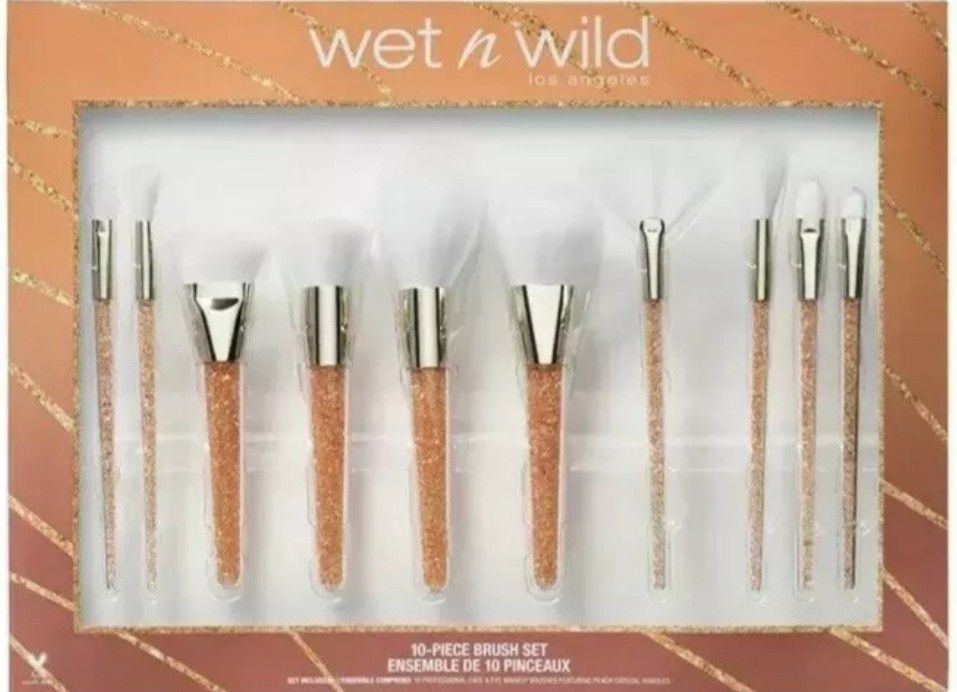 WetNWild makeup brushes