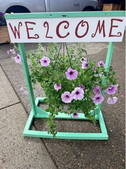 Welcome Signs