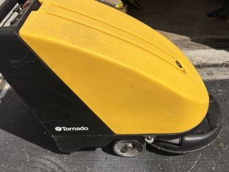 Tornado Glazer 2500B Commercial Floor Burnisher / Buffer