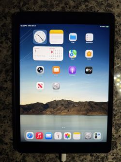 Apple iPad 9th Generation - MAKE OFFER