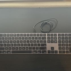 Apple Magic Keyboard with Numeric Keypad (Space Gray)