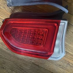 chylser 300 tail light driver side