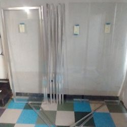  Or Best Offer . Corner Glass Shower Doors , Complete With Brackets. Measurements are approximate see pic. Can Help Deliver Hablo Español 