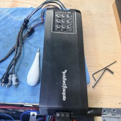 Fosgate Small Foot Print 5 Channel Amp 