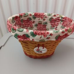 Longaberger Oval 2002 Geranium Basket W Fabric And Plastic Protective Liner