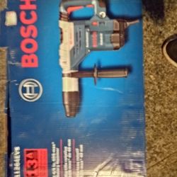BOSCH  5/8 " In SDSMax Rotary Hammer 13amp 170 RPM 1(contact info removed) BPM