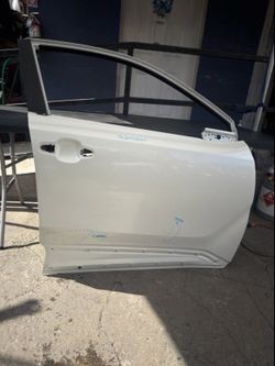 Toyota CH-R 2018-2022 right passenger side front door oem