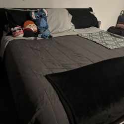 Bedroom Set For Sales 