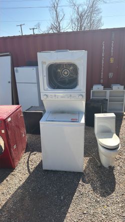 Working washer dryer unit