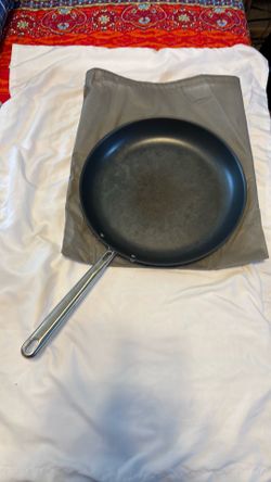 Misen 12” Carbon Nonstick Sauté Pan