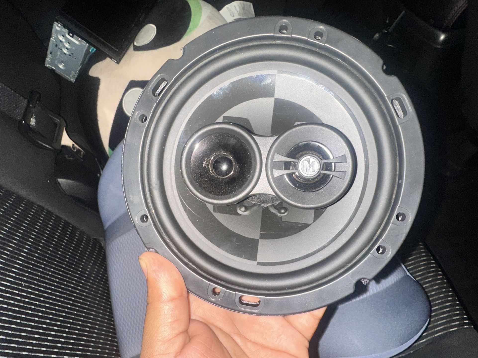 4 speaker memphis