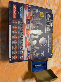 2020 Battle for the White House Chess Set