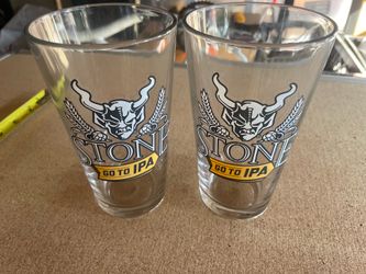 (2) Stone Brewing Co,  go to IPA  drinking glasses.