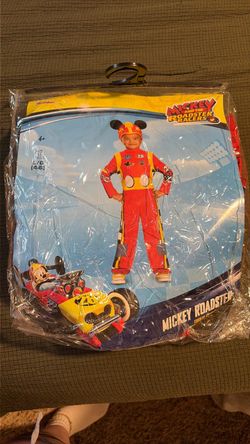 Mickey roadster racers