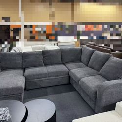 Coddle Aria Sleeper Sectional with Reversible Chaise and Storage，$600