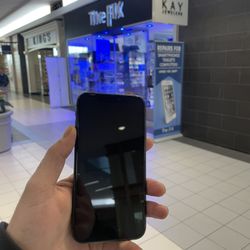 ***Iphon…11…(64)…Gb…Facktory Unlock***