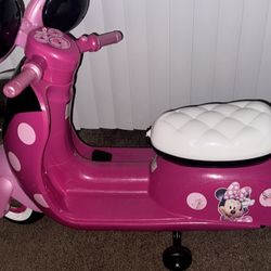 🏍️ Minnie Mouse 6V Electric Scooter – Works, Needs Small Fix