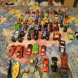 Hotwheels And And Other Toy Cars Bundle 