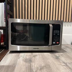 Toshiba Microwave