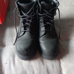 Men's (Lightly Used) Ozark Trail Troy II Boots Size 11 $20 OBO 