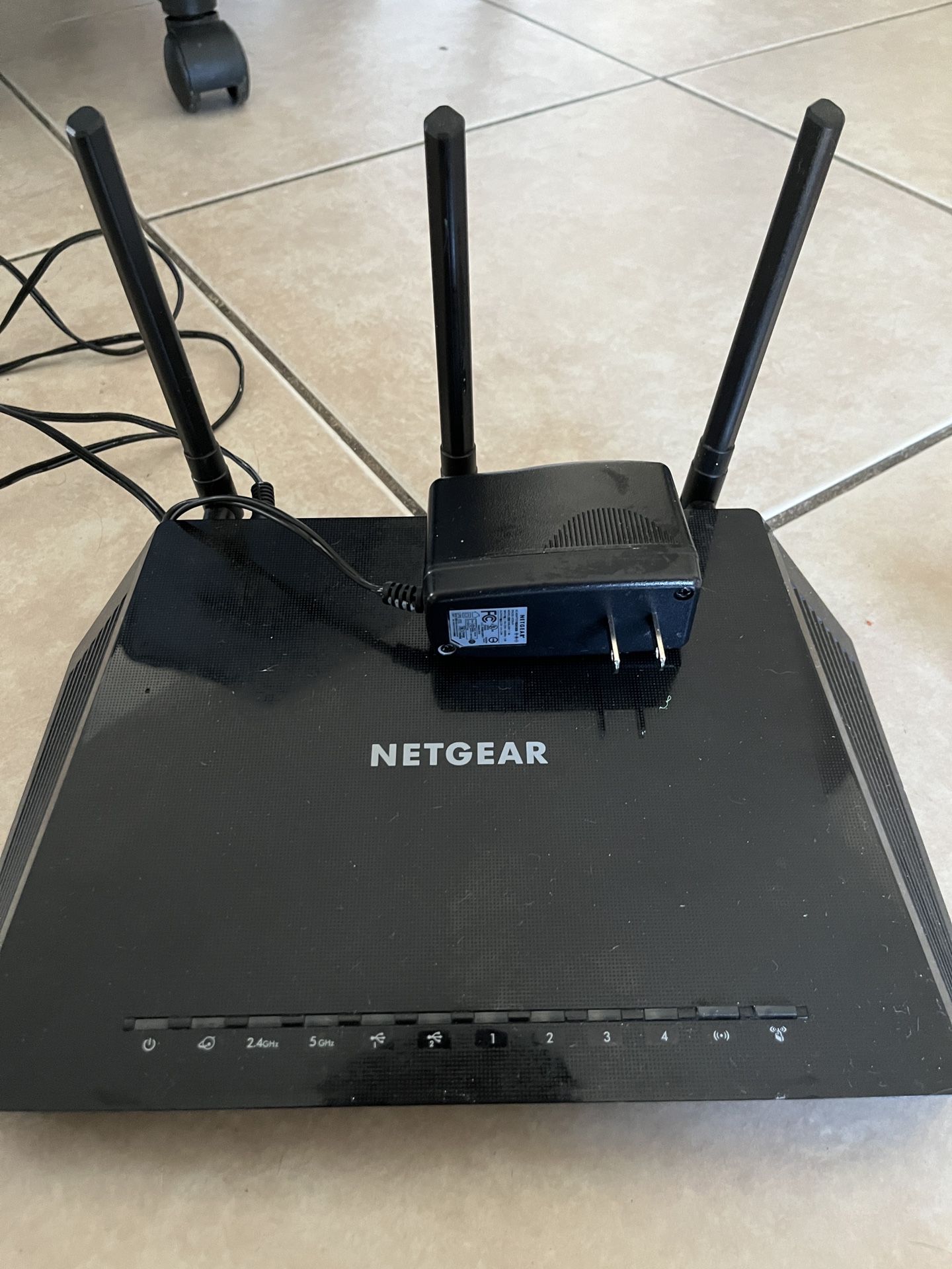 NETGEAR Smart WIFI Router