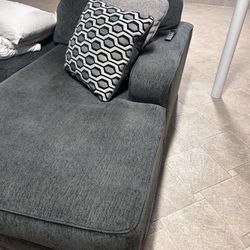 2 Lounge Couch Pieces