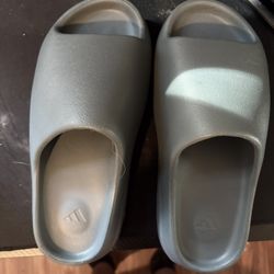 Yeezy Slides For Sale