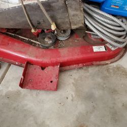 Toro Lawnmower Attachment