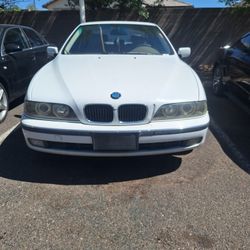 1998 BMW 528i