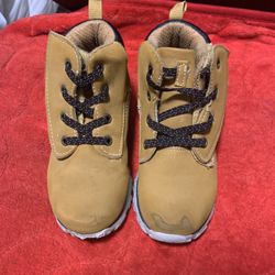 BOYS WONDER NATION TAN SNEAKER BOOTS