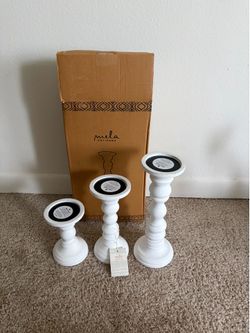Mela Artisans 6”, 9” & 12” Mango Wood Pillar Candle Holder Set of 3