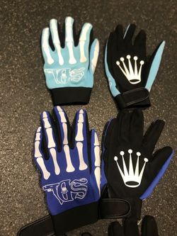 SkysDaLimit Gloves