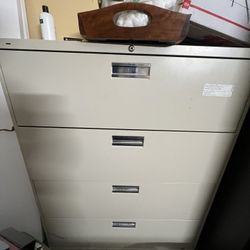 Lateral file cabinet 